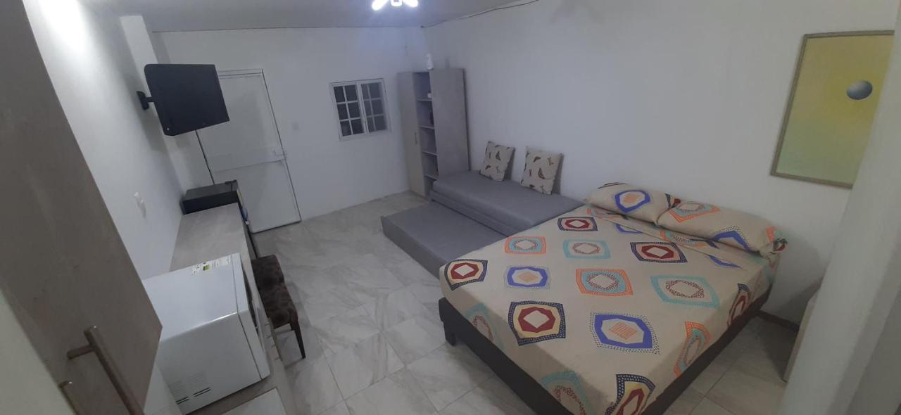 Perla'S Suites กวายากิล ภายนอก รูปภาพ